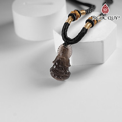 Mặt dây chuyền phật bà thạch anh khói 25x13mm - Ngọc Quý Gemstones