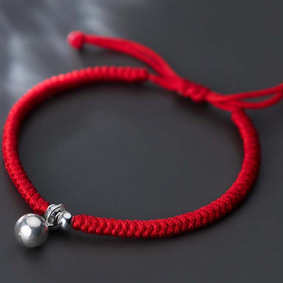 Combo 2 vòng thắt dây đỏ charm chuông - Ngọc Quý Gemstones