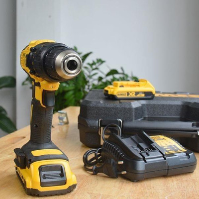MÁY KHOAN PIN CẦM TAY 18V DEWALT DCD778D2-B1 -HÀNG CHÍNH HÃNG
