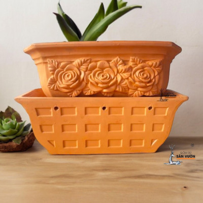 Chậu Treo Tường Đất Nung Hình Chữ Nhật Vân Hoa Hồng