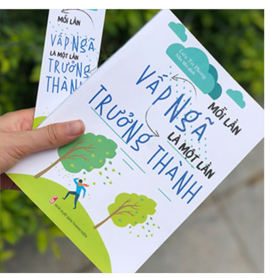 Combo sách: Khi Bạn Đang Mơ Thì Người Khác Đang Nỗ Lực (TB) + Vươn Lên Hoặc Bị Đánh Bại (TB) + Mỗi Lần Vấp Ngã Là Một Lần Trưởng Thành (TB)