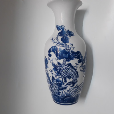 Cặp Bình hoa sứ bát tràng họa tiết cá chép, hoa sen 32cm (Giao hàng ngẫu nhiên)