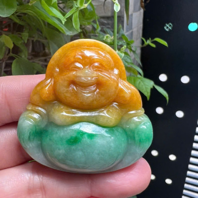 Mặt dây chuyền Phật Di Lặc Cẩm Thạch Vàng Xanh tự nhiên mới đẹp Kt Cao 49mm Ngang 49mm Dầy 12mm Nam Nữ về bọc vàng lên đeo tốt đẹp ạ