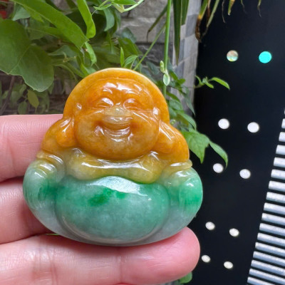 Mặt dây chuyền Phật Di Lặc Cẩm Thạch Vàng Xanh tự nhiên mới đẹp Kt Cao 49mm Ngang 49mm Dầy 12mm Nam Nữ về bọc vàng lên đeo tốt đẹp ạ