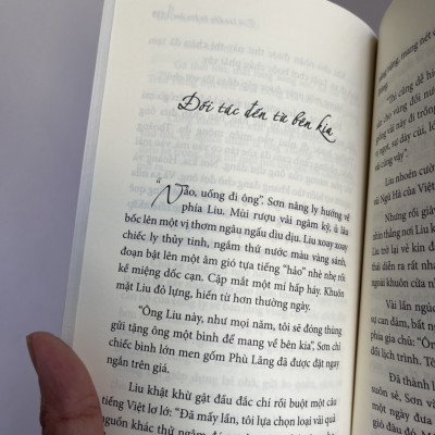 ĐỐI TÁC ĐẾN TỪ BÊN KIA - Phan Ngọc Chính – Nxb Tổng hợp Tp Hồ Chí Minh 