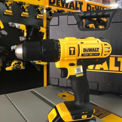 MÁY KHOAN, VẶN VÍT ĐỘNG LỰC DÙNG PIN 18V DEWALT DCD776C2-B1- HÀNG CHÍNH HÃNG