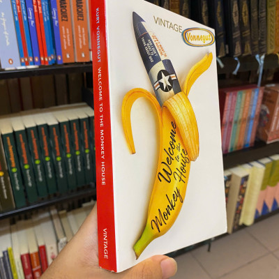 Sách - Welcome To The Monkey House by Kurt Vonnegut | Ngoại văn Nhập khẩu / English Fiction