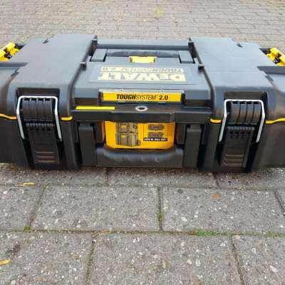 HỘP DỤNG CỤ (NHỰA) TOUGHSYSTEM2 (554X371X165 MM) 50KG DEWALT DWST83293-1 - HÀNG CHÍNH HÃNG