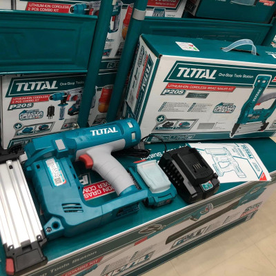 BỘ COMBO SÚNG BẮN ĐINH TCBNLI2016 MÁY PHUN SƠN TCSGLI20406 DÙNG PIN 20V  (2 pin 20V x 2.0Ah + sạc) TOTAL TOSLI23054 - HÀNG CHÍNH HÃNG