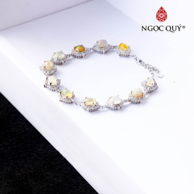 Vòng lắc bạc đính đá opal thiên nhiên - Ngọc Quý Gemstones