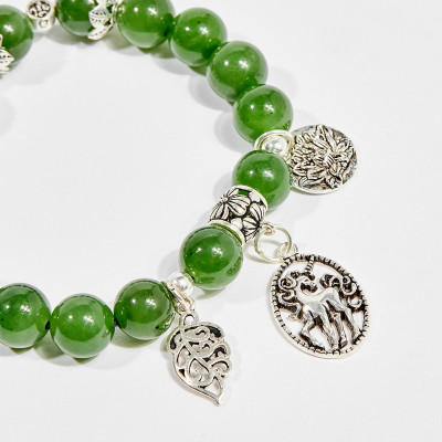 Vòng tay phong thủy đá ngọc bích charm ngựa 10mm mệnh hỏa , mộc - Ngọc Quý Gemstones