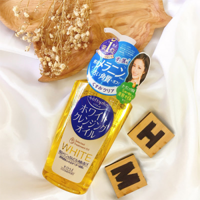 Dầu tẩy trang Kosé Softymo White Cleansing Oil giúp dưỡng sáng da (230ml) - Hàng chính hãng