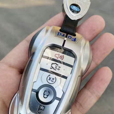 Ốp chìa khóa Kim Loại Độc, Đẹp, Sang Hãng xe ô tô FORD Ranger Wildtrak 4x2 Raptor Fx 4 Max Wildtrak XLT XL EcoSport next generation Ranger 2023