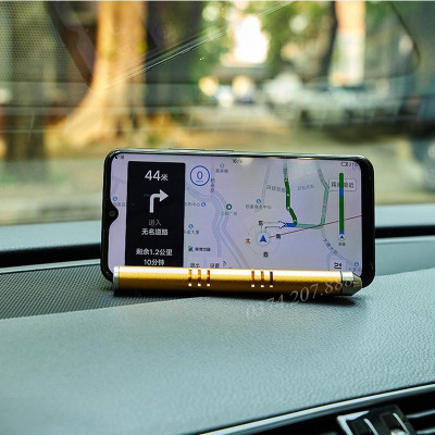 Bảng số ĐT ô tô vios 2017 Hyundai, Toyota có giá đỡ, tặng kèm sáp thơm kiêm búa phá kính chất liệu kim loại