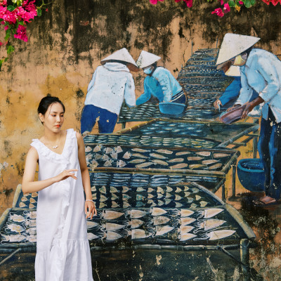 Đầm Maxi Linen Trắng Rút Rua Thủ Công Cao Cấp Du lịch Biển Resorts Lân Sa Thời trang Hity DRE209