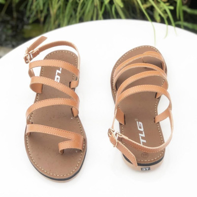 Sandal nữ xỏ ngón chữ M hot trend  trẻ trung năng động 21418