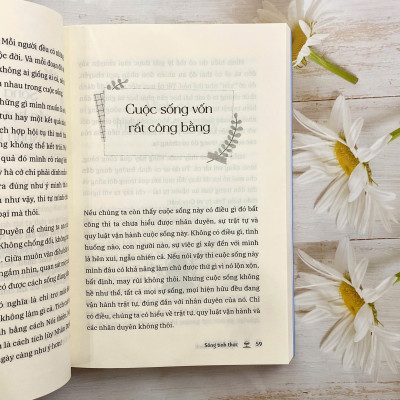 Sách - Sống tỉnh thức