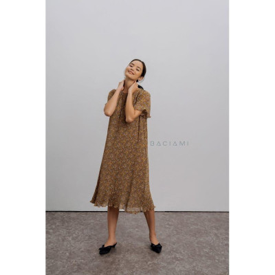 Baciami-Đầm hoa dập ly phôm rộng