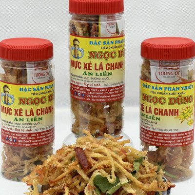 Đặc sản Phan Thiết - Mực Xé Lá Chanh 100 Gram Đã Chế Biến Ăn Liền Ngon Ơi Là Ngon. Hạn Sử Dụng 12 Tháng Kể Từ Ngày Đặt Hàng - OCOP 4 Sao