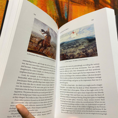 Sách - Homo Deus: A Brief History of Tomorrow (Full Colour Illustrations) by Yuval Noah Harari/Best History/Nhập khẩu US