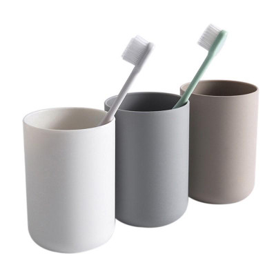 Cốc Đánh Răng Và Giá Treo Bàn Chải Đánh Răng Dán Tường Siêu Chắc, Sản Phẩm Tiện Lợi Cho Gia Đình, Cốc Bằng Nhựa Chắc Chắn. TakyHome 5216