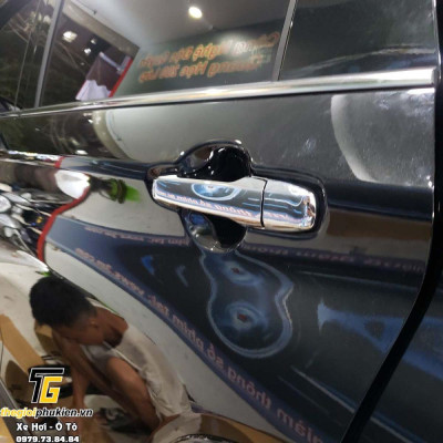 Ốp hõm cửa, tay nắm cửa xe Toyota Veloz mạ Crom