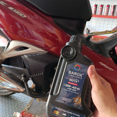 Nhớt Barox Mota 10W40 Full Tổng Hợp 1 lít