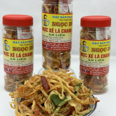 Đặc sản Phan Thiết - Mực Xé Lá Chanh 100 Gram Đã Chế Biến Ăn Liền Ngon Ơi Là Ngon. Hạn Sử Dụng 12 Tháng Kể Từ Ngày Đặt Hàng - OCOP 4 Sao