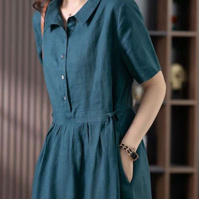 Đầm sơ mi dáng suông form rộng phối cúc sang chảnh, thanh lịch