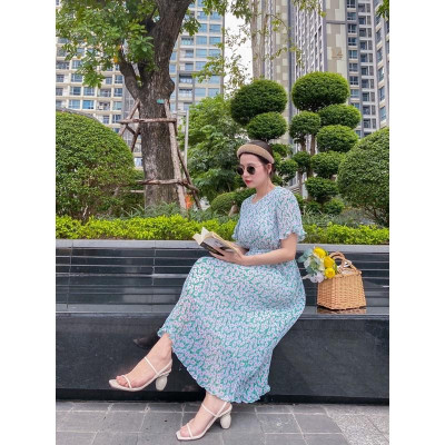 Baciami-Đầm hoa dập ly phôm rộng