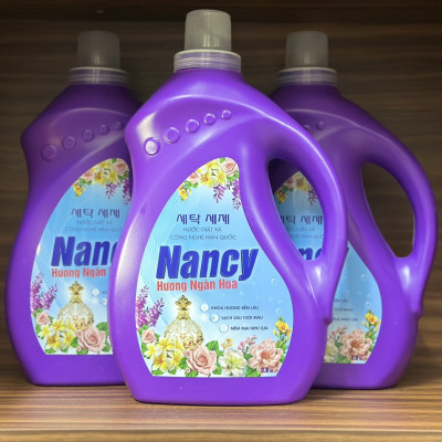 Nước giặt hương ngàn hoa can 3.8 lít (4.2kg)