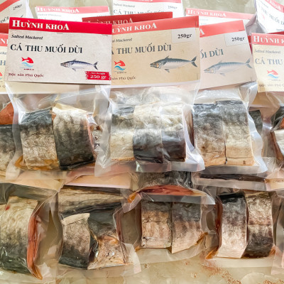 Đặc Sản Kiên Giang - Cá Thu Muối Dùi ngâm nước mắm Huỳnh Khoa - Đặc sản Phú Quốc (250gr)