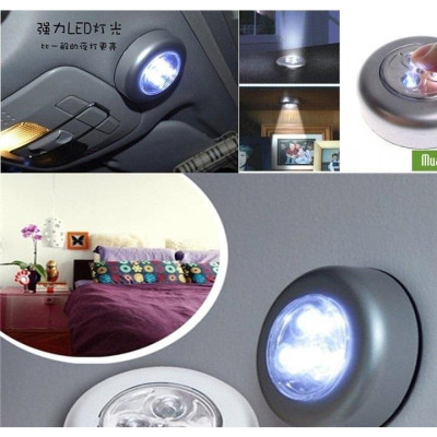 Đèn Led Dán Tường 3 Bóng Siêu Sáng