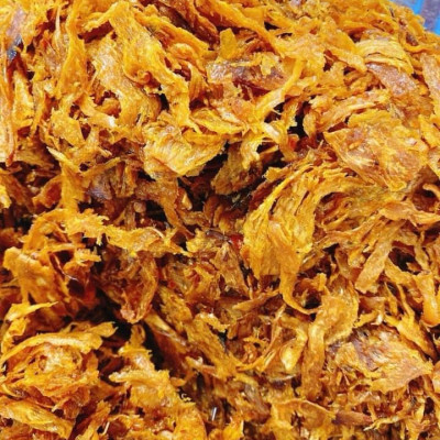 Mực khô xé sợi gói 50 gram sản phẩm trải nghiệm đã chế biến ăn liền ngon ơi là ngon của shop Đặc Sản Biển Phan Thiết NGỌC DŨNG. Hạn sử dụng 12 tháng kể từ ngày đặt hàng