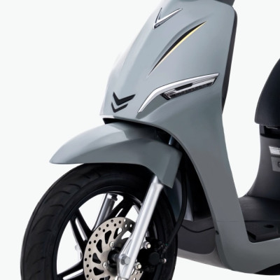 Xe Máy Điện VinFast Feliz Neo - Lướt Êm Phong Cách, Pin LFP Bền Bỉ, Quãng Đường 114km