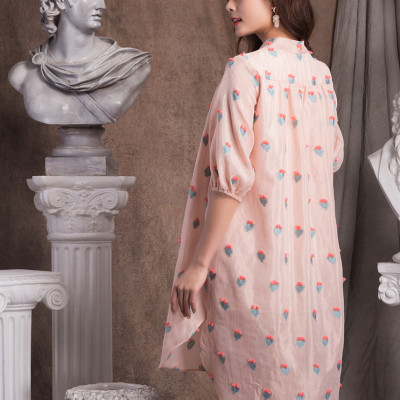 Đầm Voan Strawberry Clump Dáng Suông Xẻ Tà Maxivic M012310